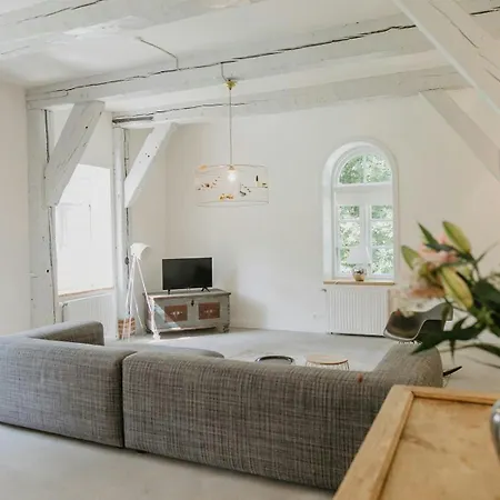 Thatched On The Eiderstedt Coast Ferienhaus