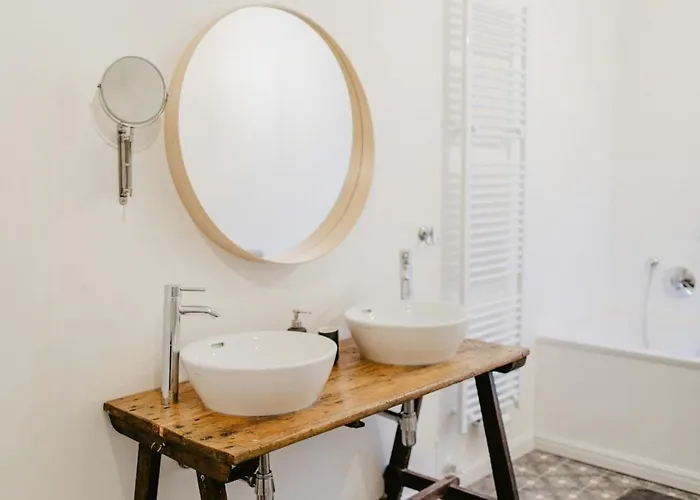 Thatched On The Eiderstedt Coast * Tetenbull